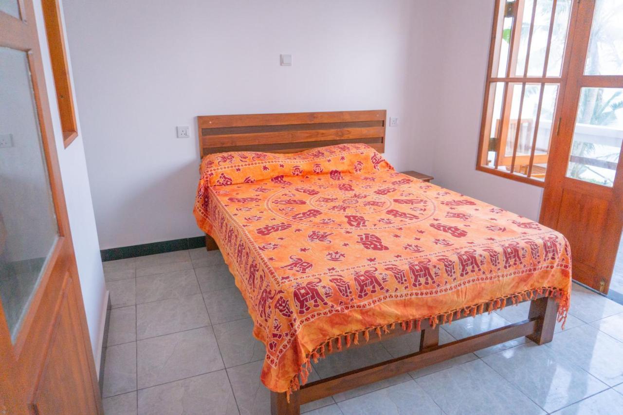 Hotel La Polena Matara Esterno foto