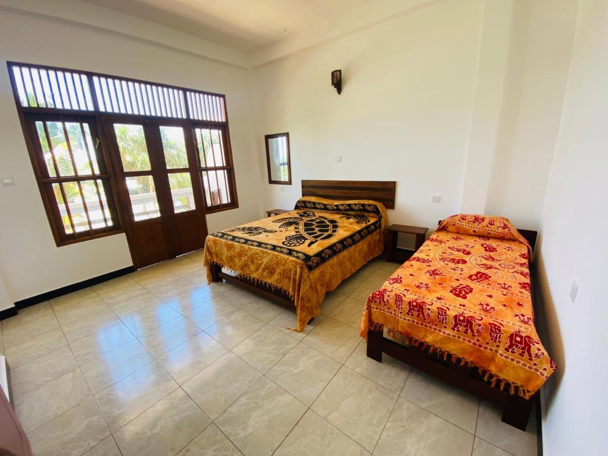 Hotel La Polena Matara Esterno foto