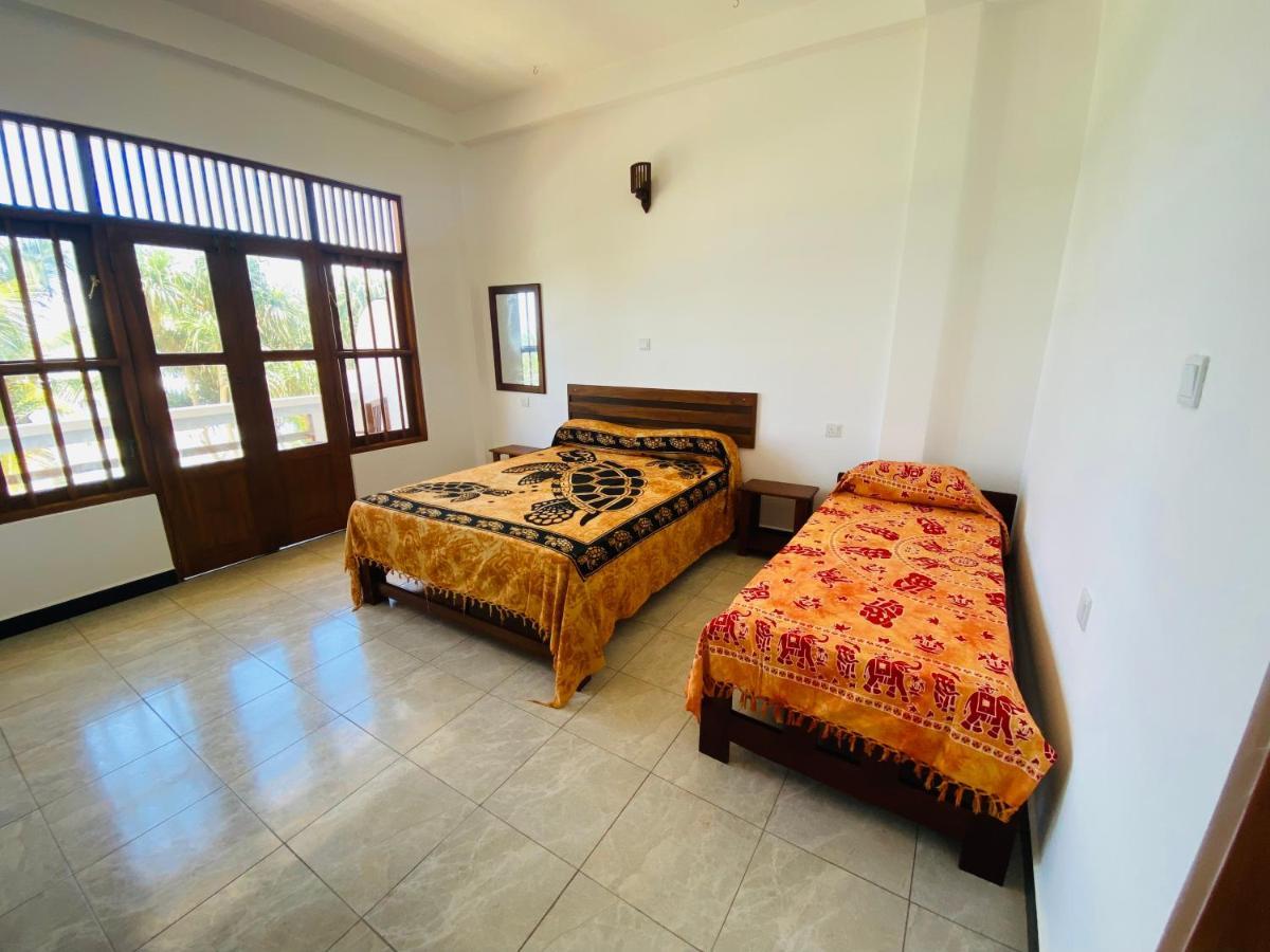 Hotel La Polena Matara Esterno foto